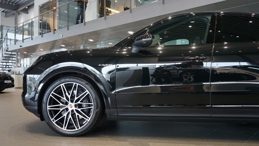 Bild 3 av Porsche Cayenne E-Hybrid Coupé 