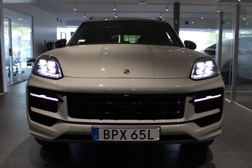 Bild 3 av Porsche Cayenne S E-Hybrid BLACK EDITION