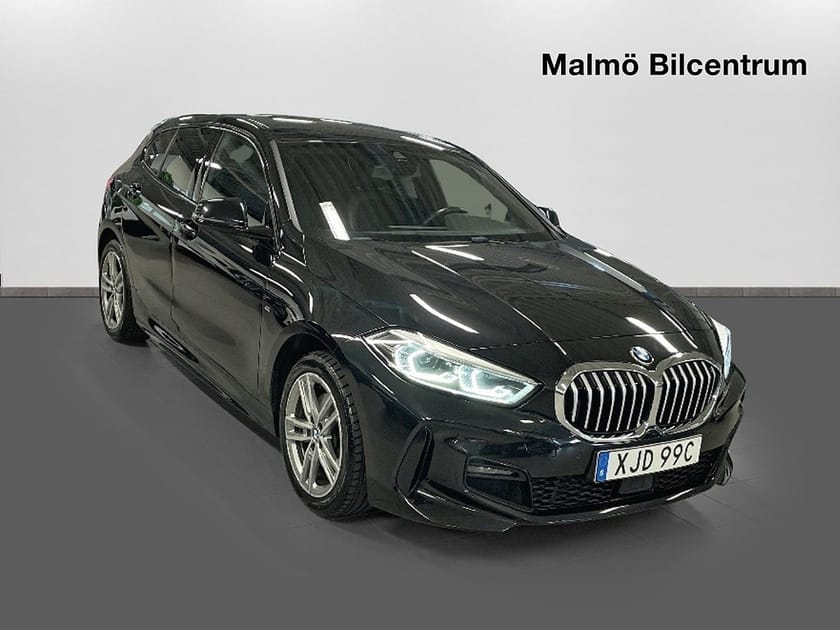 Bild 5 av BMW 118i Steptronic 136 hk M Sport Euro 6