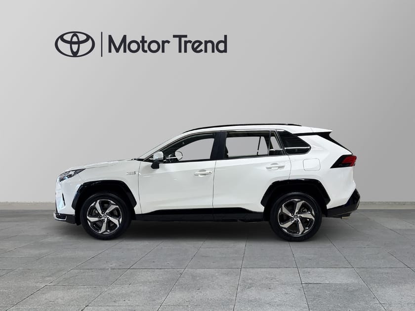 Bild 3 av Toyota RAV4 Plug-in Hybrid Active Drag Vinterhjul