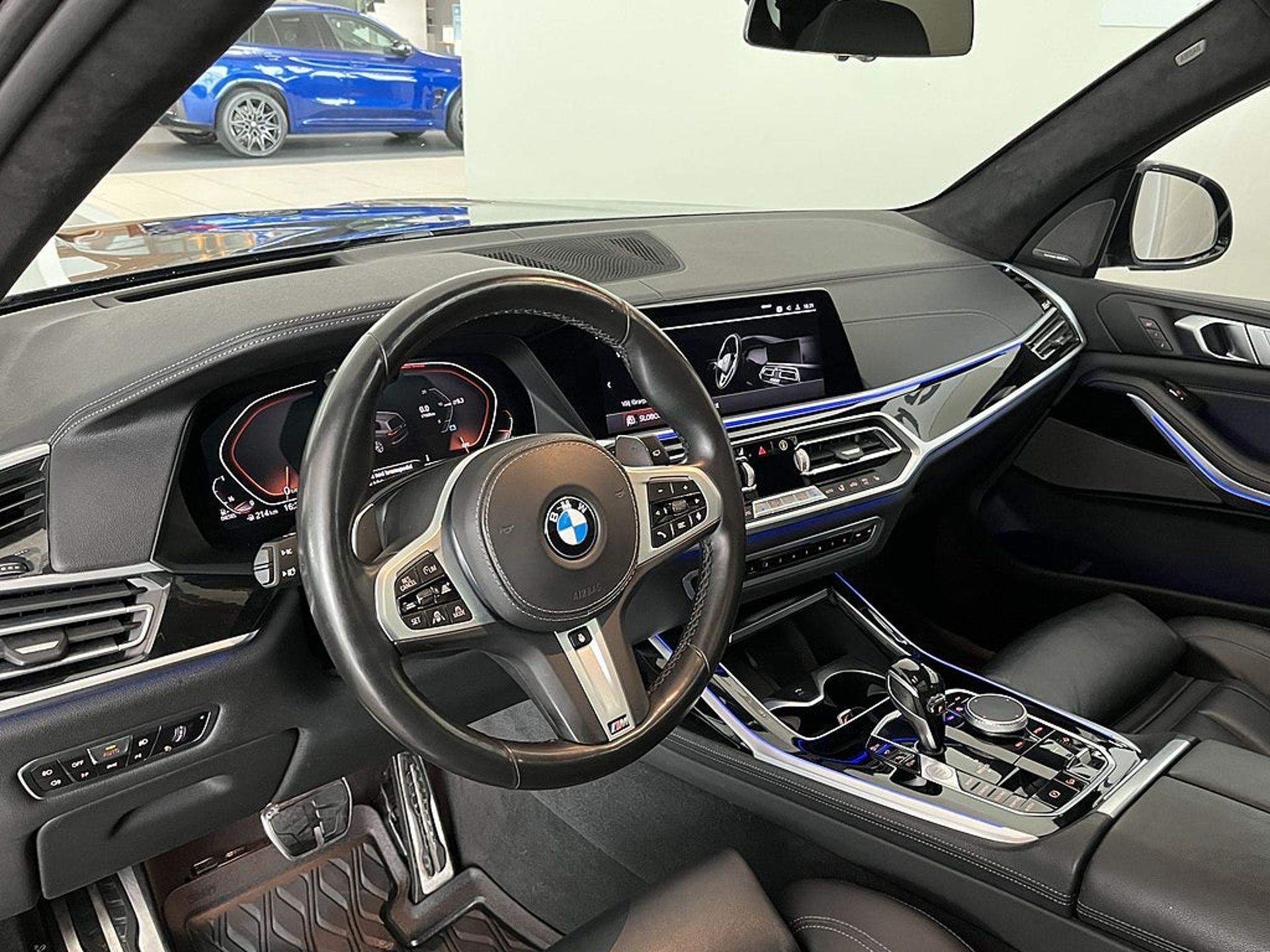 BMW X7 2019, bild 7/18