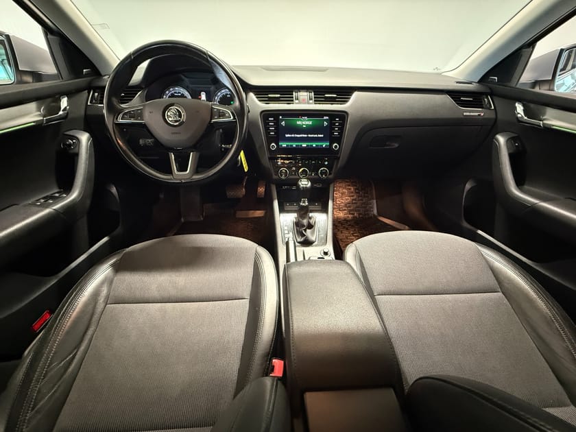 Bilde 5 av Škoda Octavia Stasjonsvogn Style 2,0 150hk 4x4 ACC/Krok/Kam/Webasto/Canton/Navi