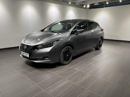 Nissan Leaf N-Connecta 39 kWh 360° LED