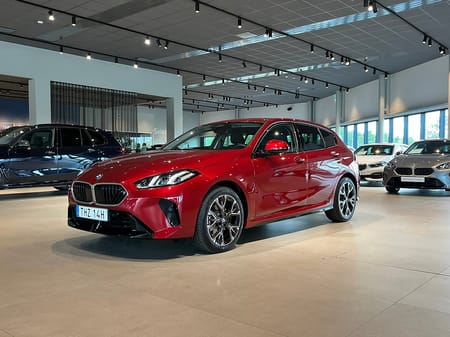 BMW 120 M Sport Design Rattvärme Backkamera Navi