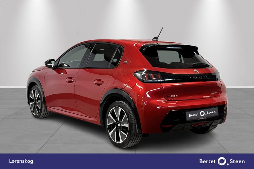Bilde 3 av Peugeot e-208 GT Line 136 hk | Panorama | AdCruise | CarPlay