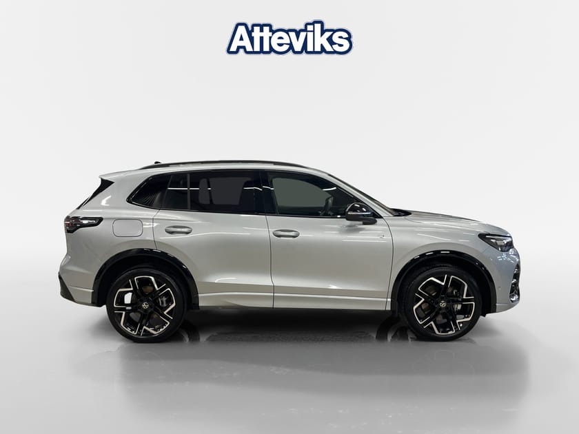 Bild 2 av Volkswagen Tiguan eHybrid Drag/360Kamera/P-Värmare/El-Lucka/Panorama