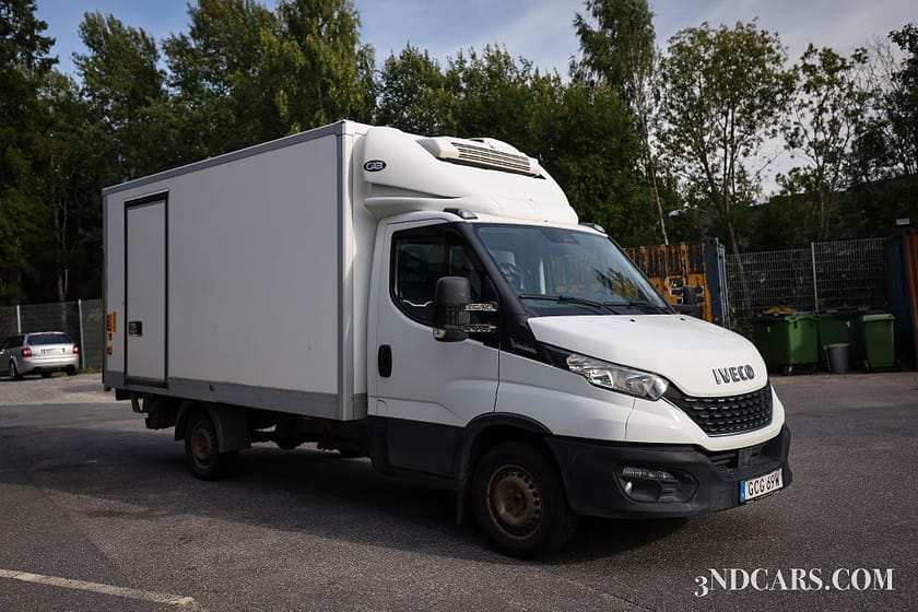 Bild 3 av Iveco Daily 35-140 Chassi Cab 2.3 JTD Hi-Matic EU6 Kylbil Bakgavel