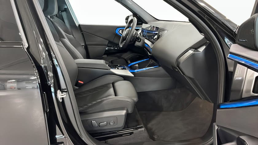 Bild 3 av BMW X3 30e xDrive M-sport Active Edt Värmare Elstolar Drag