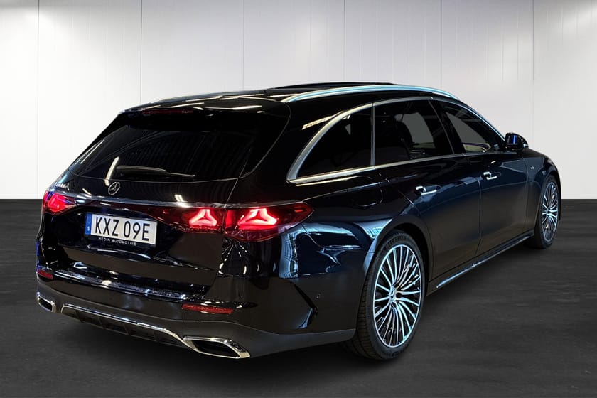 Bild 3 av Mercedes-Benz E 300 T e 9G | AMG | Pano | Drag | Hyperscreen | 360 | Exklusivpaket |