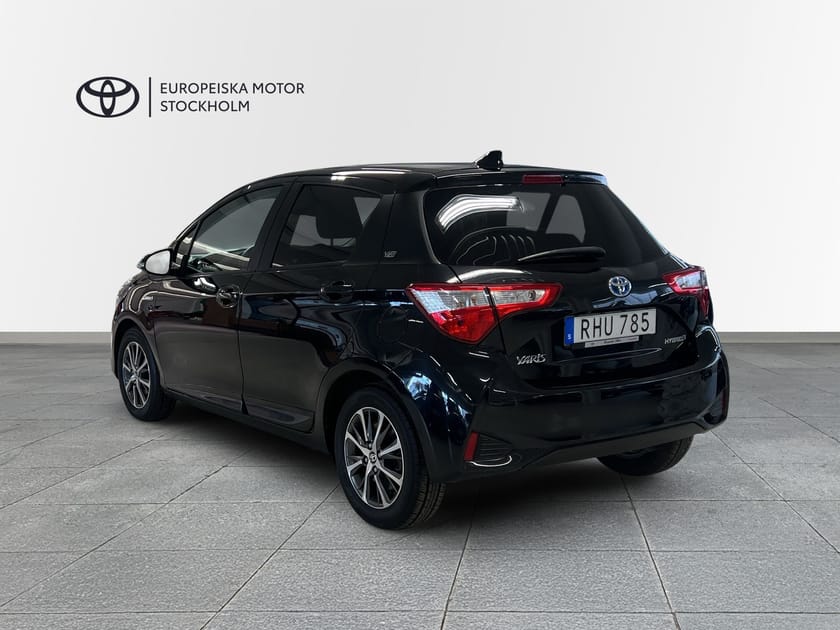 Bild 2 av Toyota Yaris Hybrid Y20 / V-hjul / backkamera