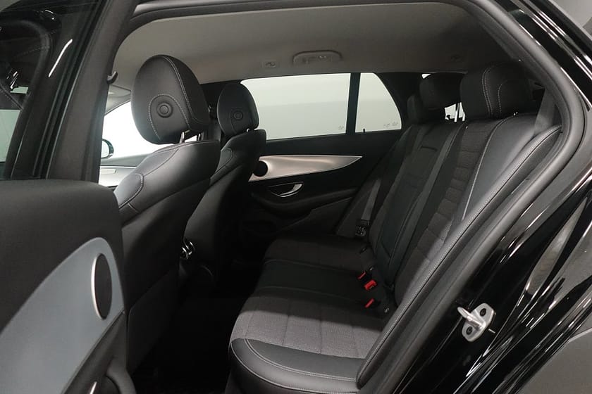 Bild 5 av Mercedes-Benz E 220 d 4MATIC All-Terrain 4M Drag Kamera Widescreen Navi