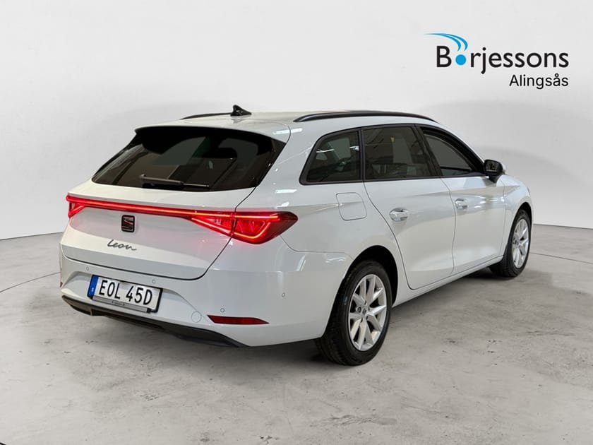 Bild 3 av SEAT Leon Sportstourer Style eTSI 150hk Värmare/Drag/Backkamera
