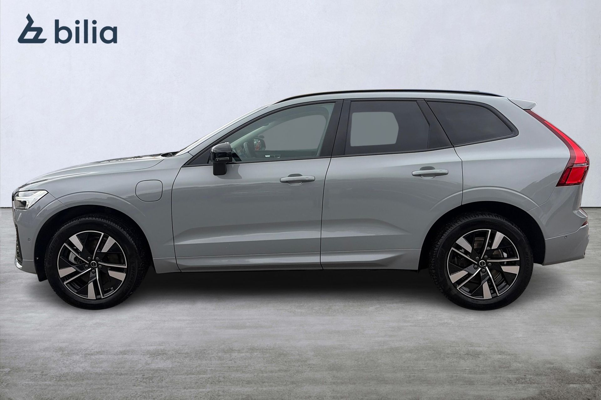 Volvo XC60 T6 Plus Dark Nordic Edition 2026, bild 3/10