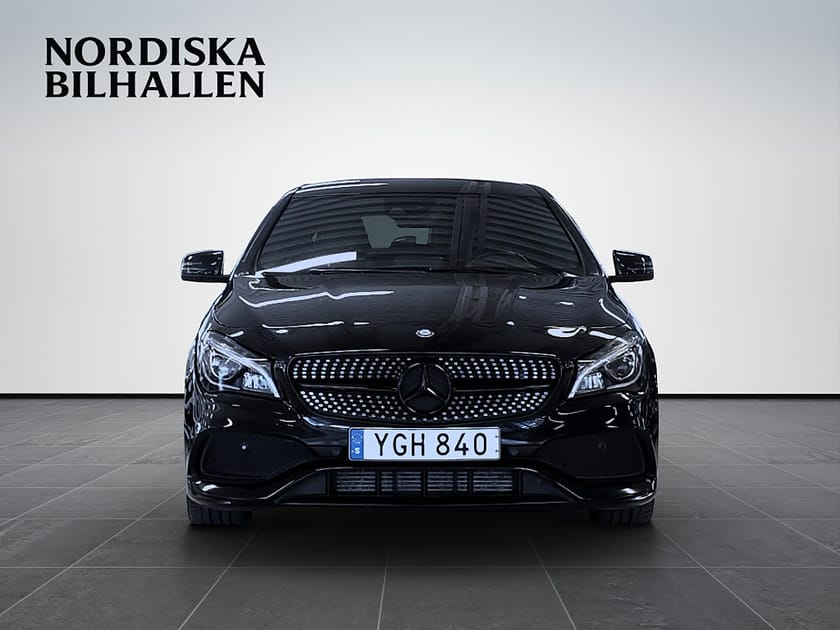 Bild 2 av Mercedes-Benz CLA 220 d 7G-DCT AMG Line Backkamera Bluetooth  P-sensorer