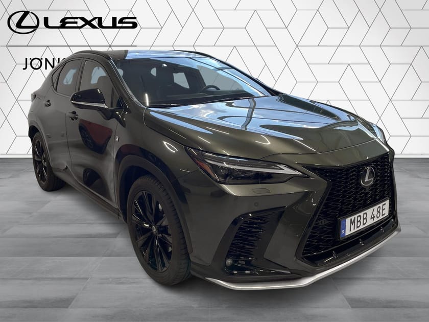 Bild 3 av Lexus NX 450h+ F SPORT S PANORAMA - Dragkrok & v-hjul