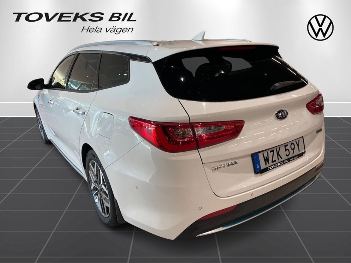 Kia Kia Optima Sport Wagon Plug-in Hybrid — bild 5