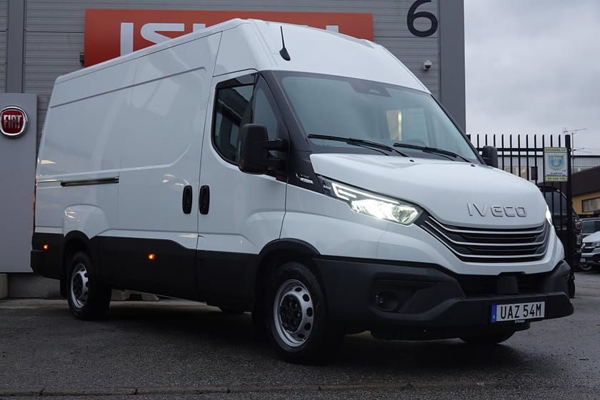 Bild 2 av Iveco Daily 35-140 Van Fri service 36 mån | 35S14 12m3 Fastlane 140 hk Automat
