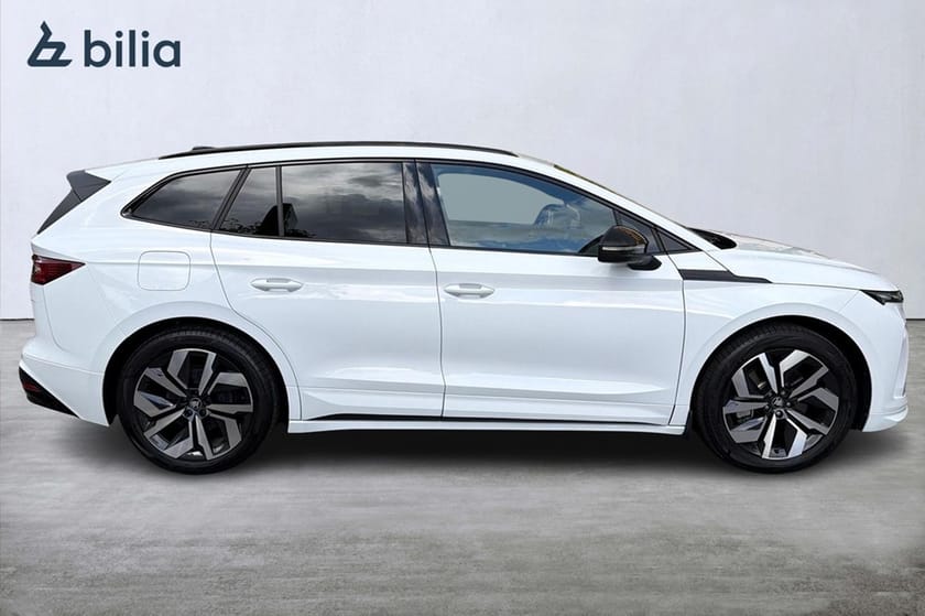 Bild 3 av Škoda Enyaq 85x Sportline pano drag 286HK