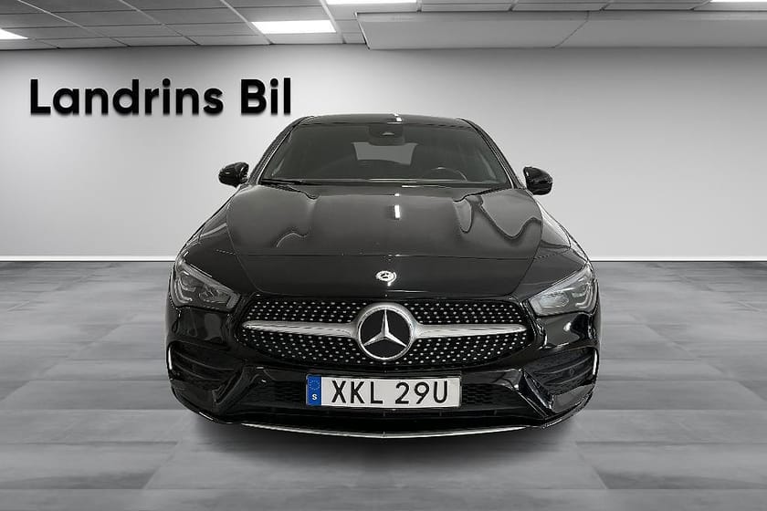 Bild 2 av Mercedes-Benz CLA 220 d 4MATIC Shooting Brake AMG-LINE