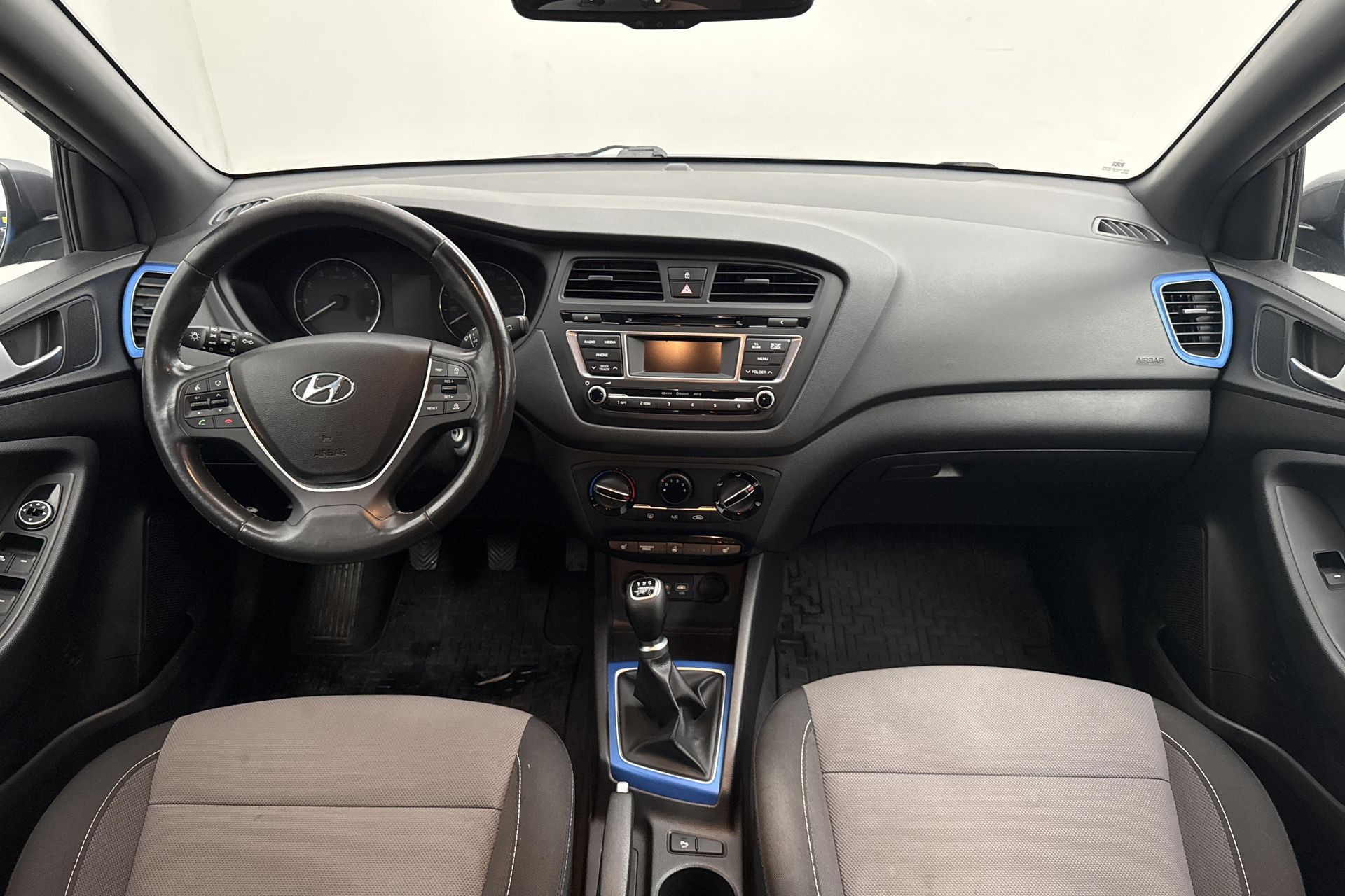 Hyundai i20 1.2 2016, bild 7/10