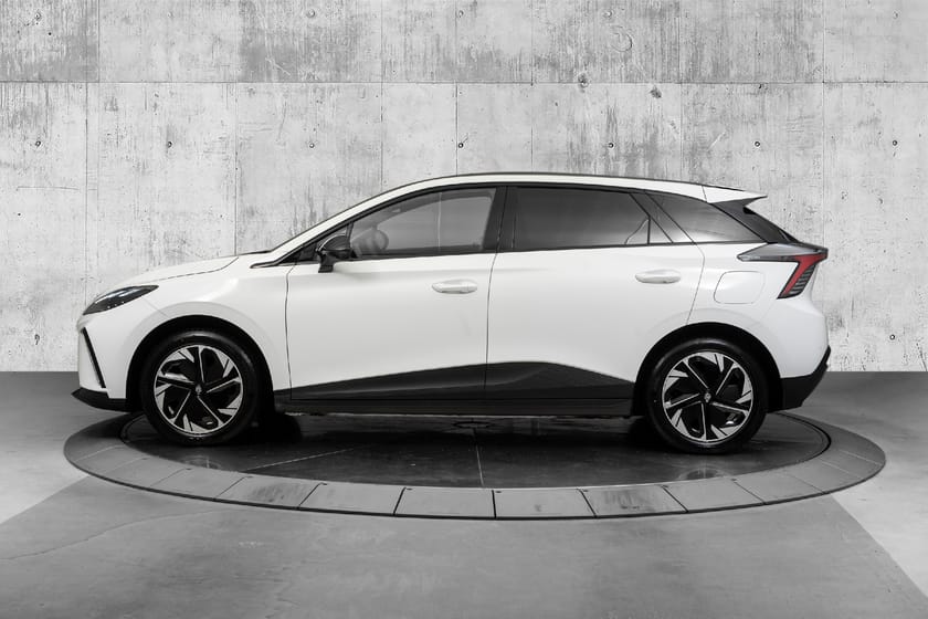 Bilde 3 av MG 4 Electric Long Range Ryggekamera/Navigasjon/DAB/Cruise