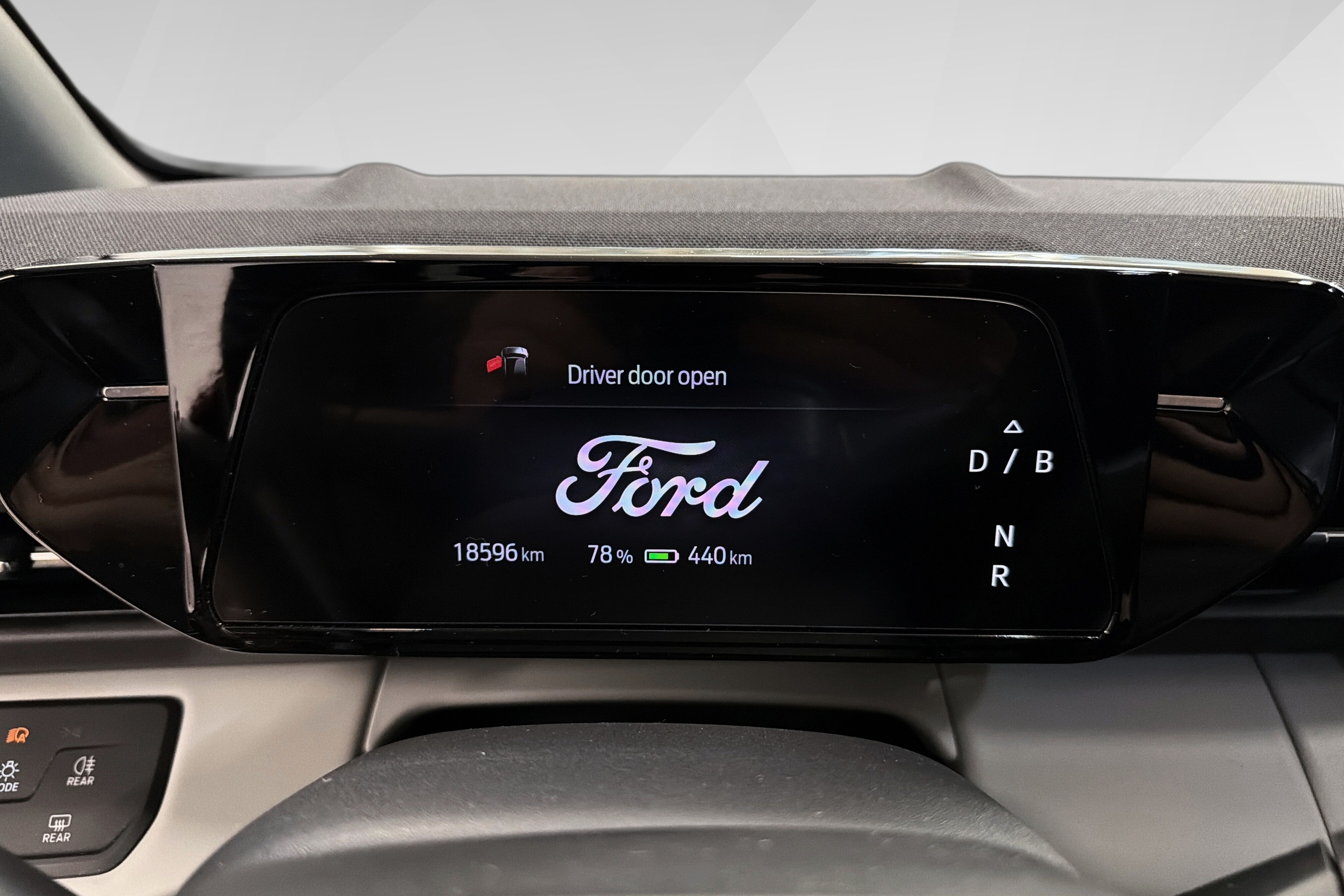 Ford Capri EV Extended Range RWD bilde 13