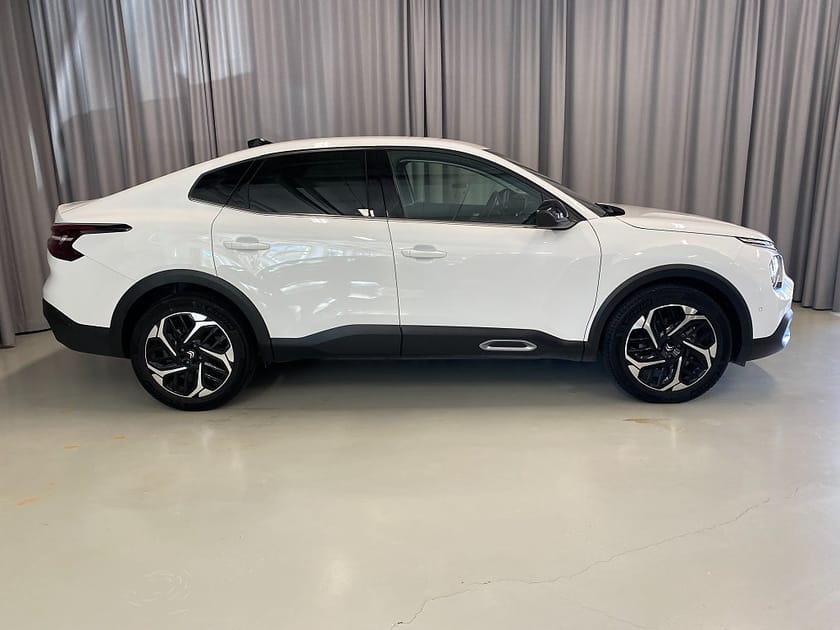 Bild 3 av Citroën C4 X Shine 130hk Automat. Navi, CarPlay, Rattvärme