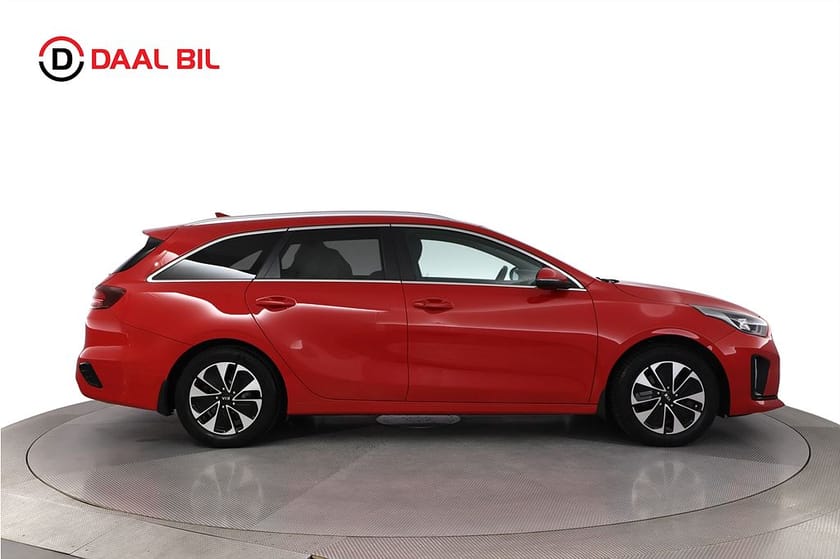 Bild 5 av Kia Ceed Sportswagon Plug-in Hybrid DCT 141HK ADVANCE DRAG B-KAM NAVI