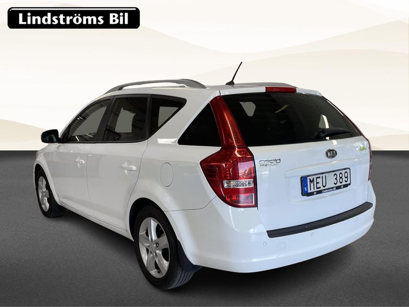 Bild 3 av Kia cee'd_sw 1.6 CRDi Manuell, 128hk -Vinterhjul