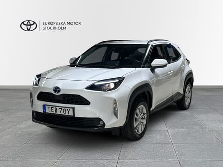 Toyota Yaris Cross Hybrid 1,5 ACTIVE / V-HJUL / MOMS