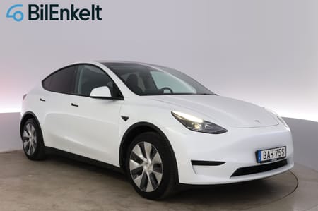 Tesla Model Y Standard Range RWD Premium AP Panorama Drag