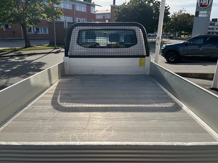 Bild 5 av Volkswagen Transporter Chassi Cab 2.0 Flakbil | VÄRMARE | DRAG