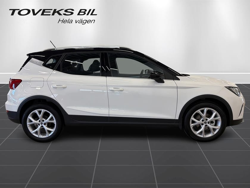 Bild 2 av SEAT Arona 1.0 TSI 115 HK DSG7 FR