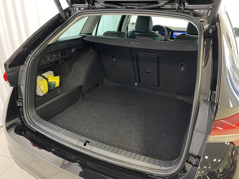 Bild 5 av Škoda Octavia Kombi FL   COMBI SELECTION 1,5 TSI mHEV DSG, 115hk