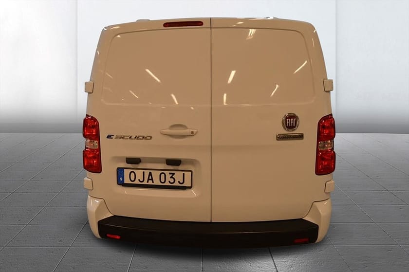 Bild 4 av Fiat E-Scudo 75 Skåpbil kWh L2 3-sits Pekskärm Fhållare MOMS 136hk