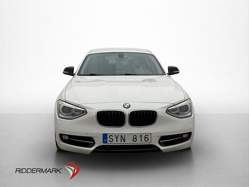 Bild 3 av BMW 116i 116 136hk Sport line Motorvärmare Farthållare