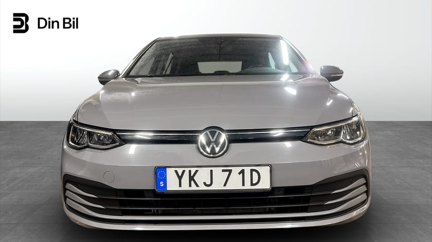 Bild 4 av Volkswagen Golf 1.5 TSI 150HK / Parkeringsvärmare / Navigation