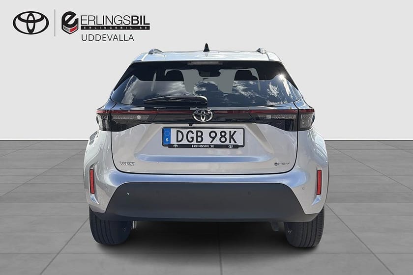 Bild 5 av Toyota Yaris Cross Hybrid 130 130HK ACTIVE PLUS SÄKERHETSPAKET / ENDAST 27 MIL