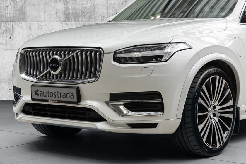 Bilde 3 av Volvo XC90 7 Seats T8 390hk AWD Bowers | Hud | 360° | Krok | Luft | Skinn