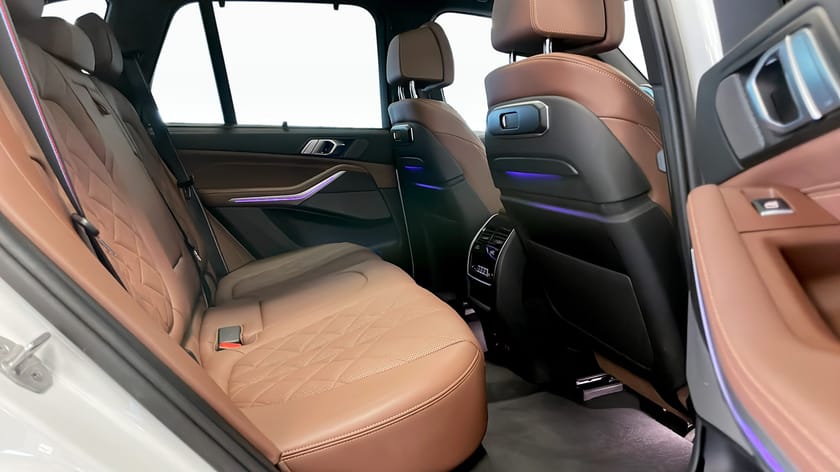 Bild 5 av BMW X5 xDrive50e M Sport Pro Inno Comf plus Exclusiv SkyLounge 22"