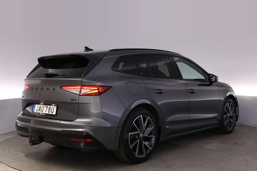 Bild 5 av Škoda Enyaq 85x Skoda Sportline Drag BLIS HUD Kamera Elstol AdapF.