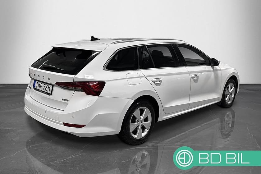 Bild 5 av Škoda Octavia Kombi Skoda 1.0 TSI PANORAMA BACKKAMERA VÄRMARE KAMPANJ 3,95 RÄNTA
