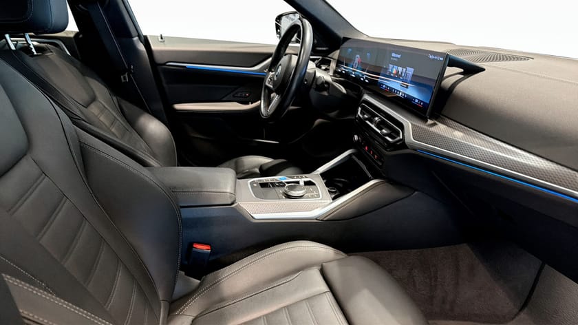 Bild 3 av BMW i4 M50 xDrive Gran Coupé M Sport Pro DAP H/K Head-Up 20-tum Drag