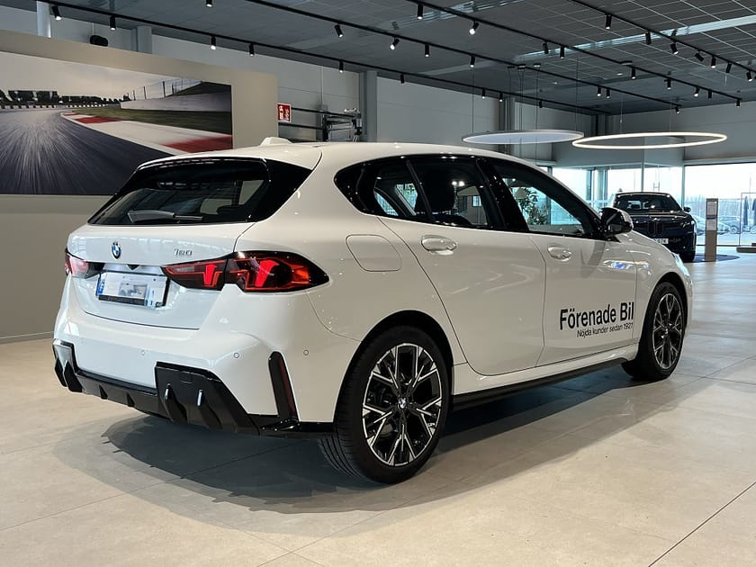 Bild 4 av BMW 120 M Sport Driving Assistant Rattvärme