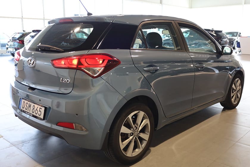 Bild 5 av Hyundai i20 1.2 ComfortPlus PDC Blåtand Rattvärme