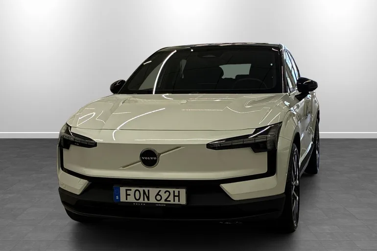 Volvo EX30 Twin Motor Performance