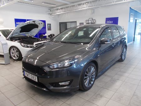 Ford Focus Kombi ST-Line 2.0 TDCi 150hk Dra 1450 B-kort