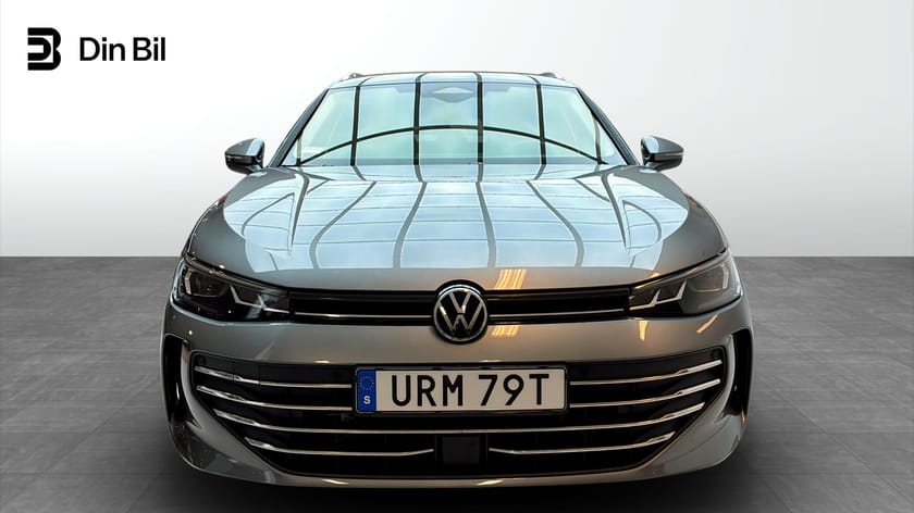 Bild 4 av Volkswagen Passat Variant eHybrid Business 1.5 TSI 204hk