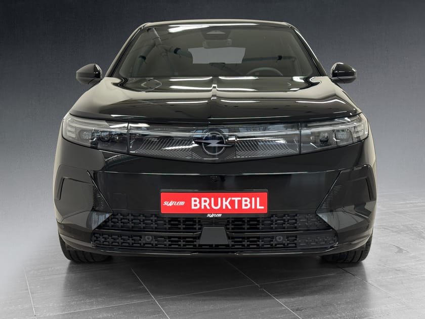 Bilde 2 av Opel Grandland Electric AWD Ultimate 325HK AWD|NAVI/ACC/360/HUD/PANO/MATRIX/KROK++
