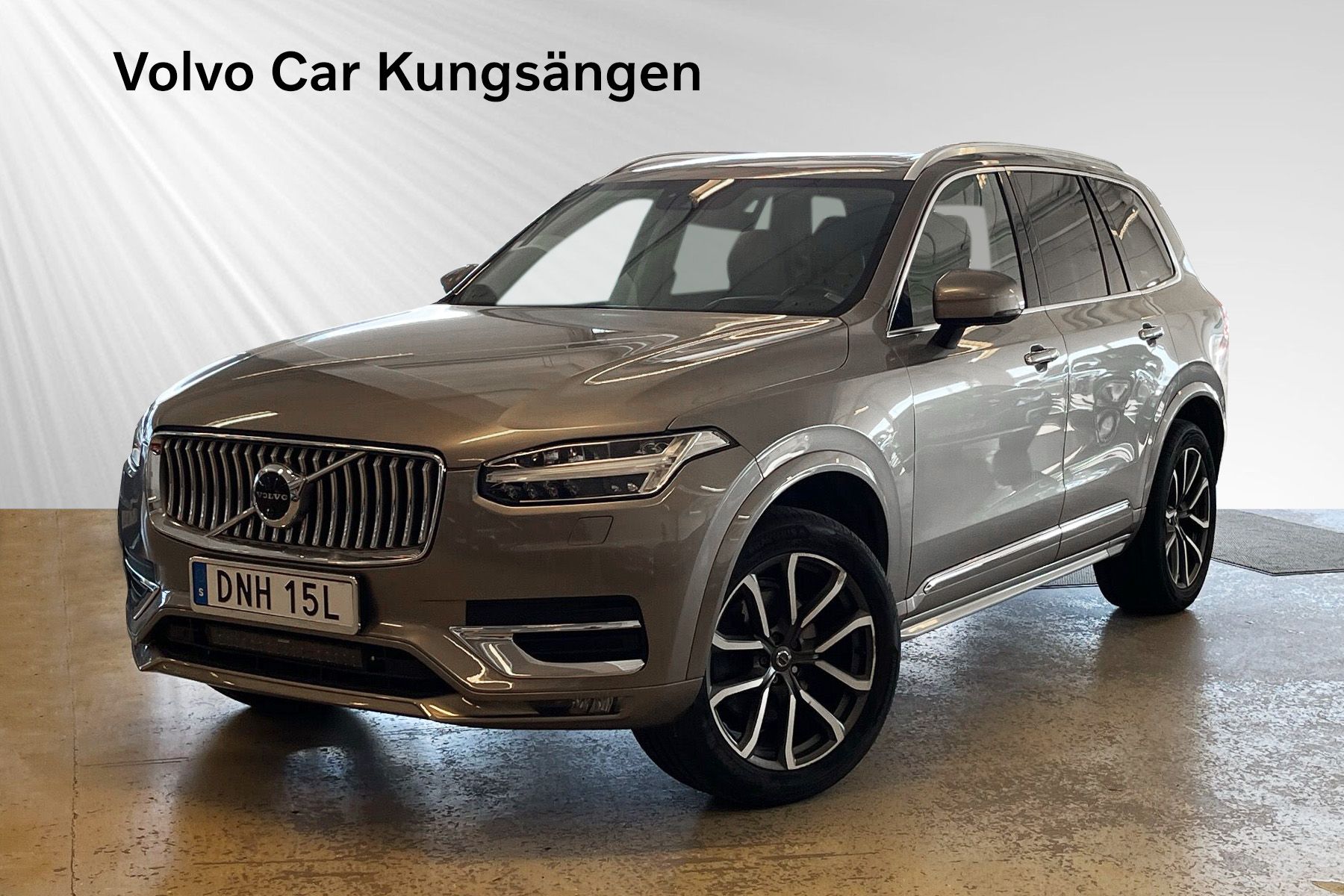 Volvo XC90 235 л.с.